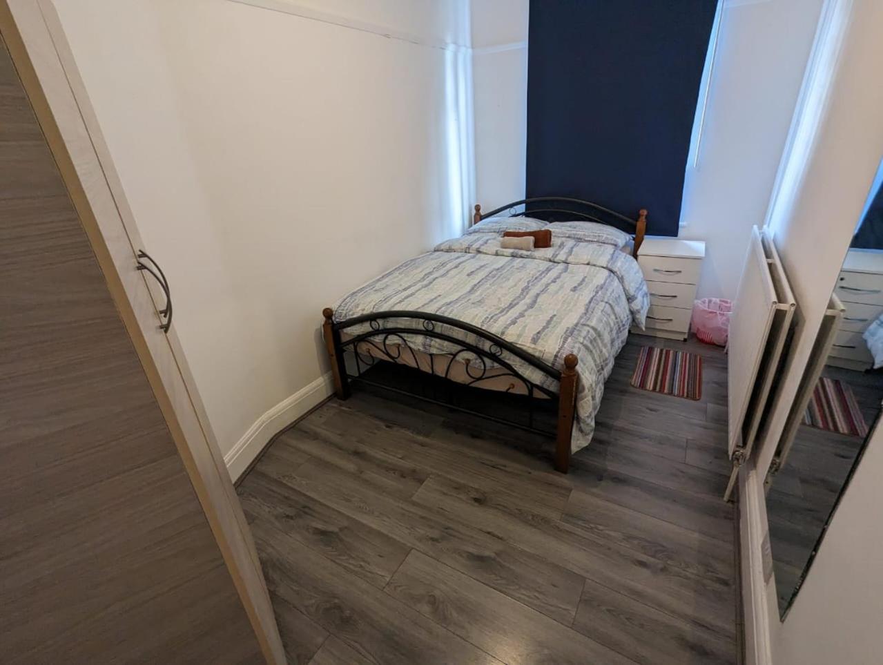 Rahal Hackney Apartment ลอนดอน ภายนอก รูปภาพ