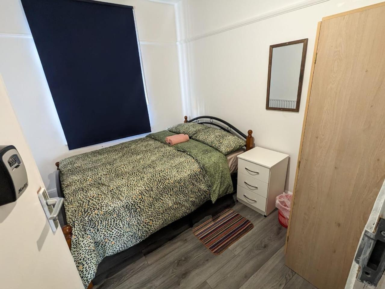 Rahal Hackney Apartment ลอนดอน ภายนอก รูปภาพ